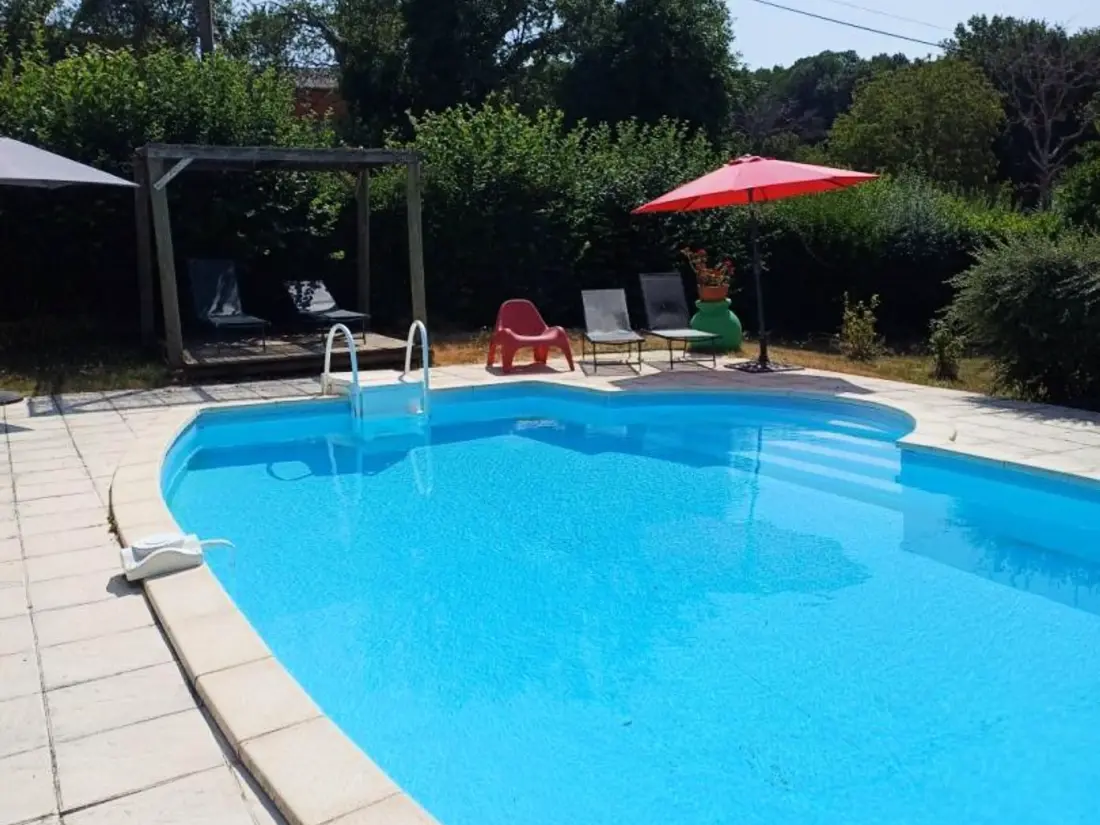 Maison de Vacances Échassières 4