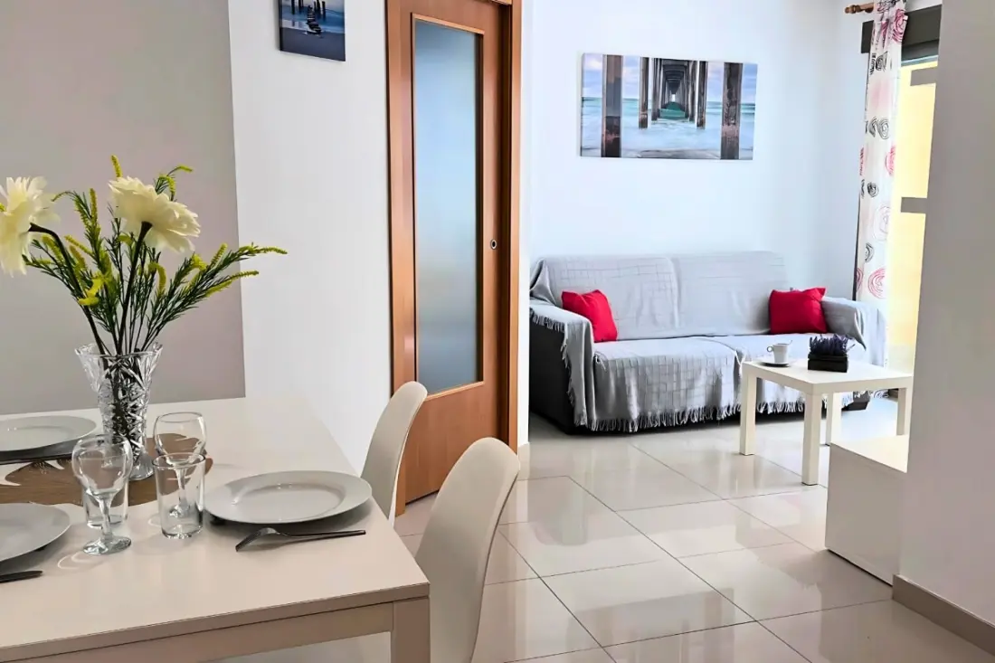 Appartement Lumineux à 50m De La Plage Avec Piscine Et Parking