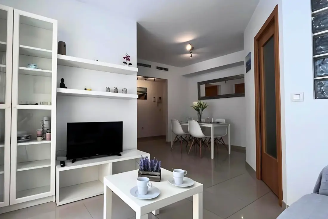 Appartement Lumineux à 50m De La Plage Avec Piscine Et Parking
