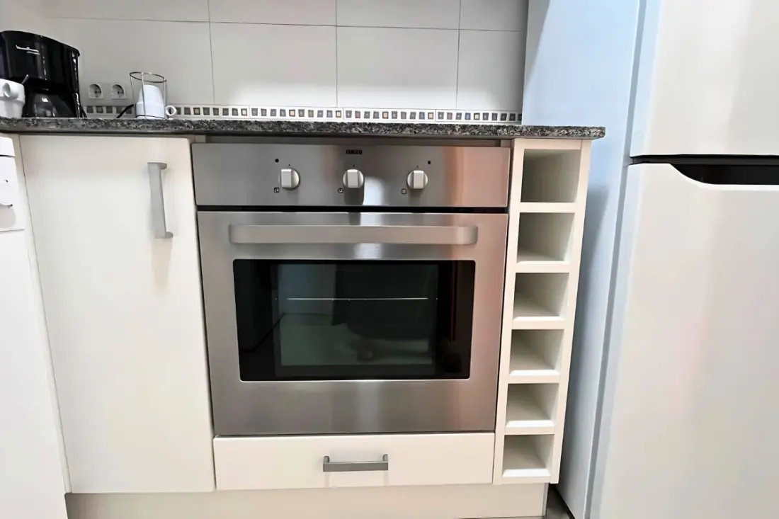 Appartement Lumineux à 50m De La Plage Avec Piscine Et Parking