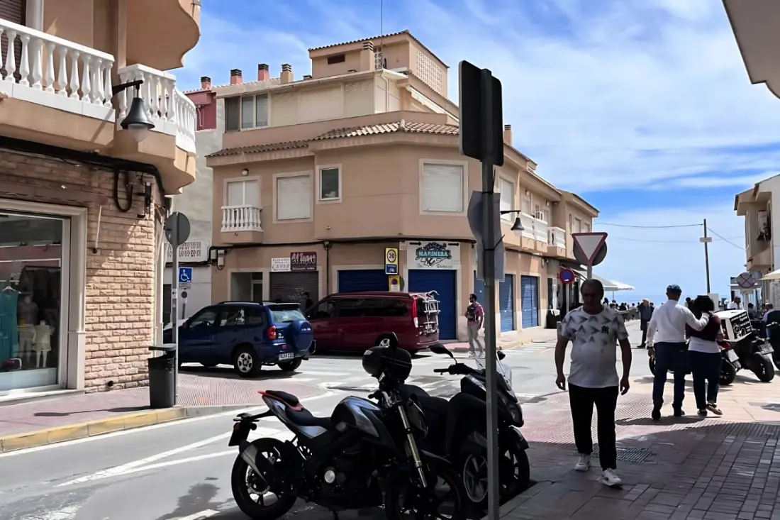 Appartement Lumineux à 50m De La Plage Avec Piscine Et Parking