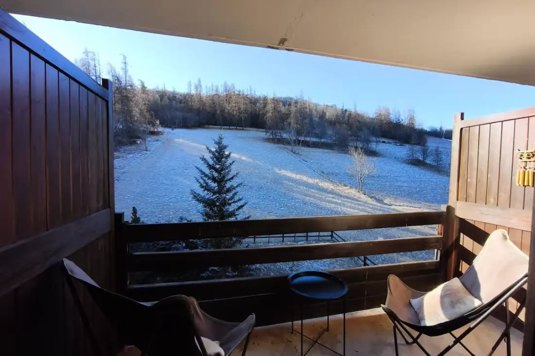 Appartement Avec Balcon Et Vue Au Sauze