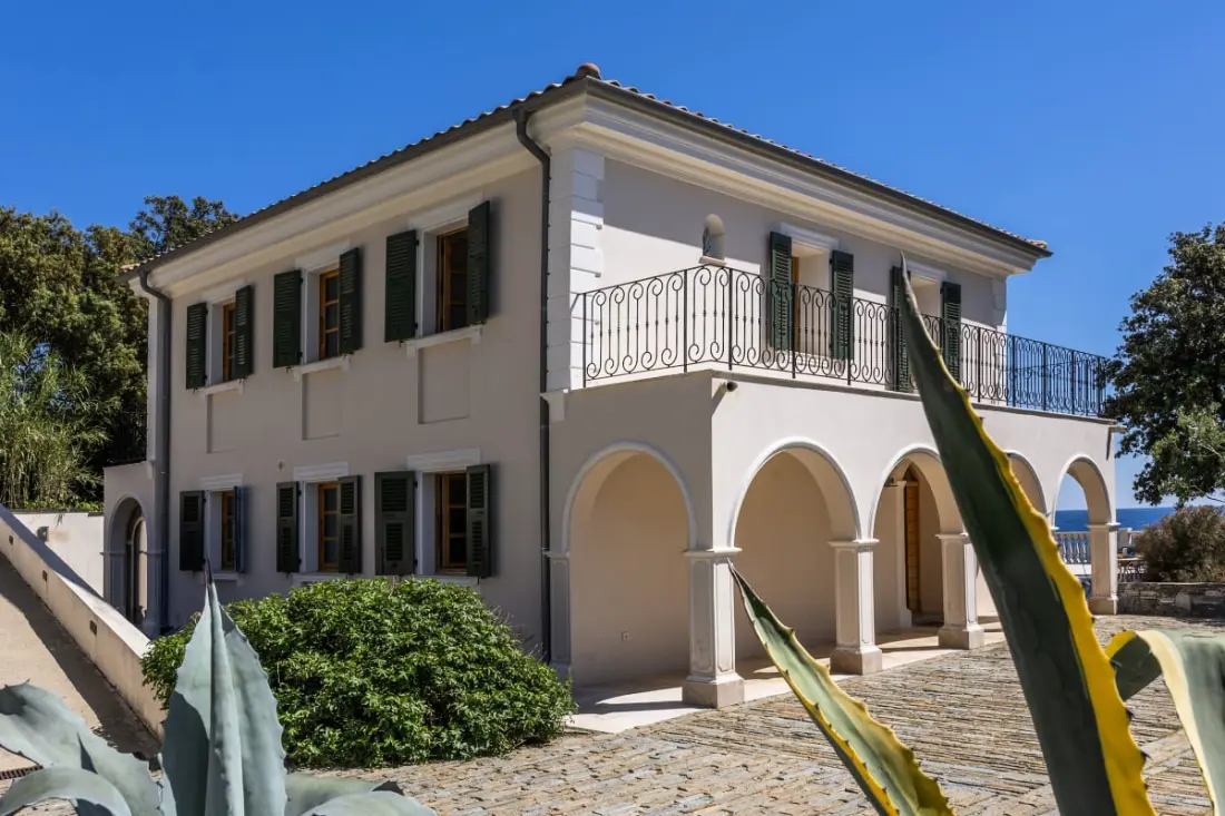 Vill'a Fiurentina – Erbalunga, Piscine à Débordement Vue Mer