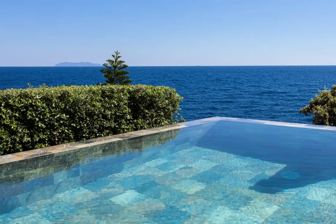 Vill'a Fiurentina – Erbalunga, Piscine à Débordement Vue Mer