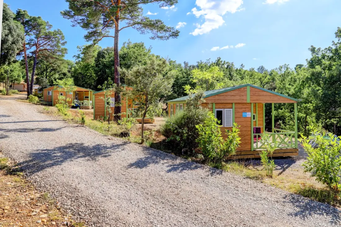 Ushuaïa Villages - Camping Le Lavandin 3 étoiles★★★