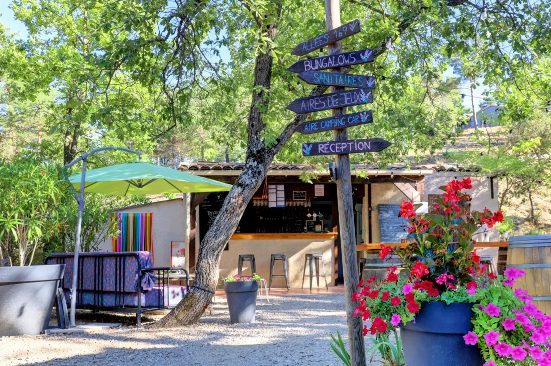 Ushuaïa Villages - Camping Le Lavandin 3 étoiles★★★