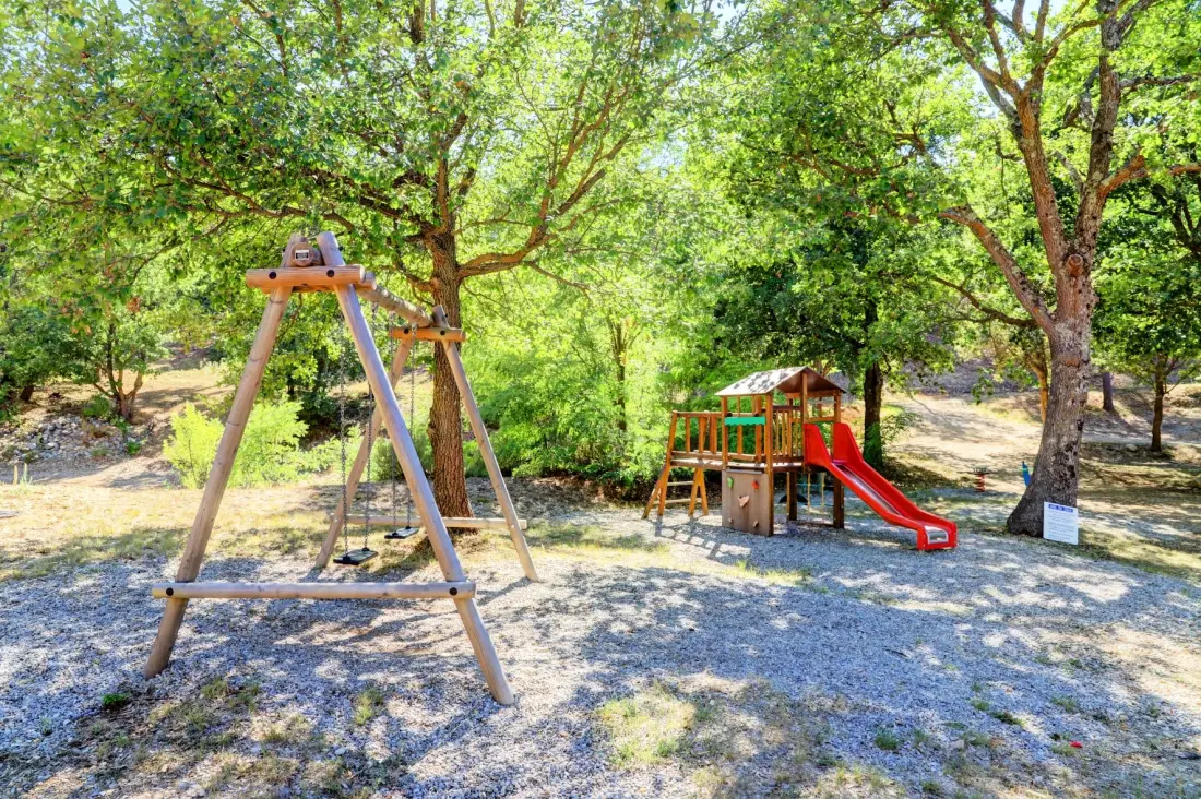 Ushuaïa Villages - Camping Le Lavandin 3 étoiles★★★