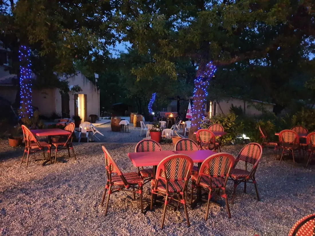 Ushuaïa Villages - Camping Le Lavandin 3 étoiles★★★