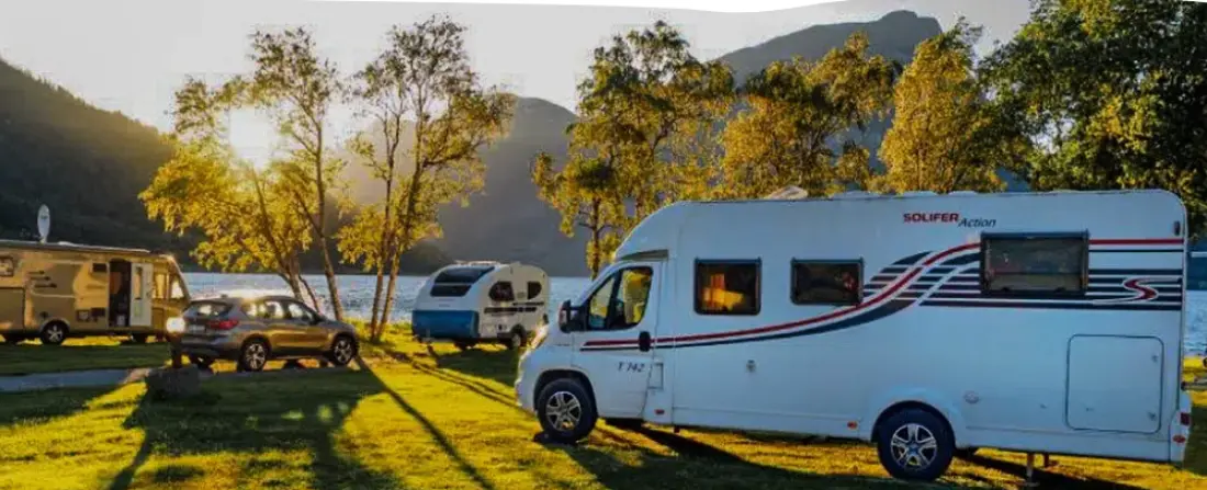Ushuaïa Villages - Camping Le Lavandin 3 étoiles★★★