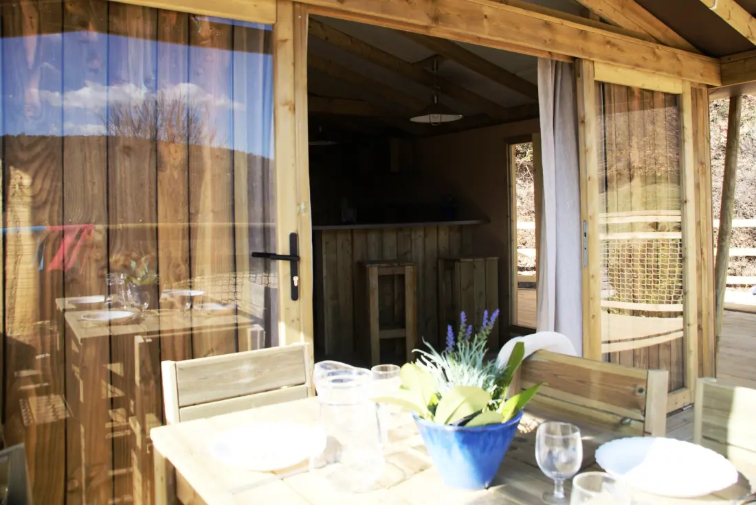 Flower Camping La Beaume 4 étoiles★★★★