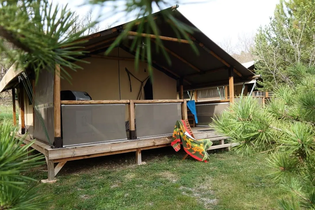 Flower Camping La Beaume 4 étoiles★★★★