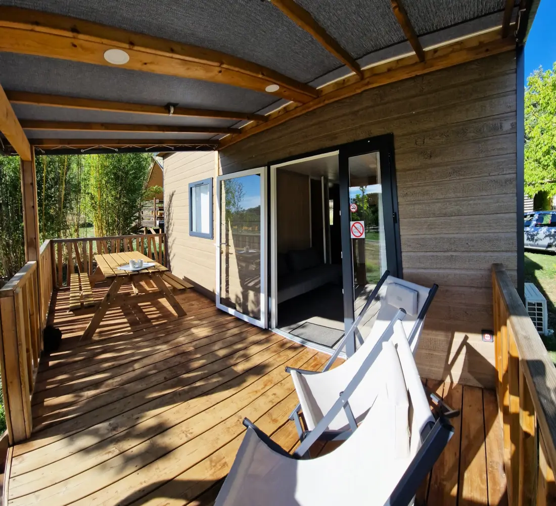 Flower Camping La Beaume 4 étoiles★★★★