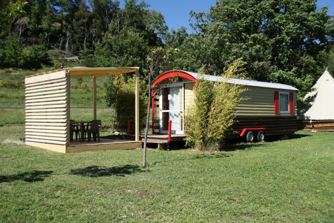 Flower Camping La Beaume 4 étoiles★★★★