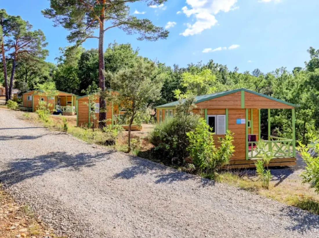 Ushuaïa Villages - Camping Le Lavandin 3 étoiles★★★