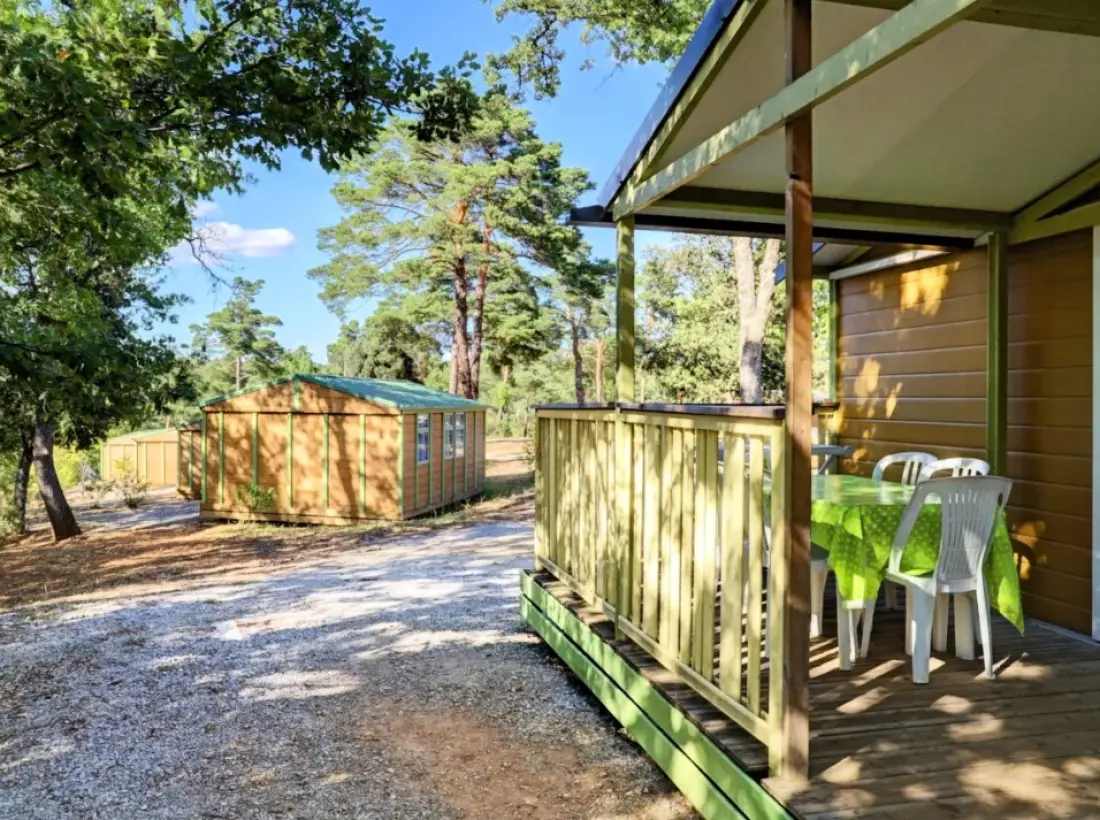 Ushuaïa Villages - Camping Le Lavandin 3 étoiles★★★