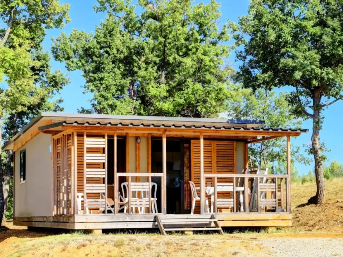 Ushuaïa Villages - Camping Le Lavandin 3 étoiles★★★