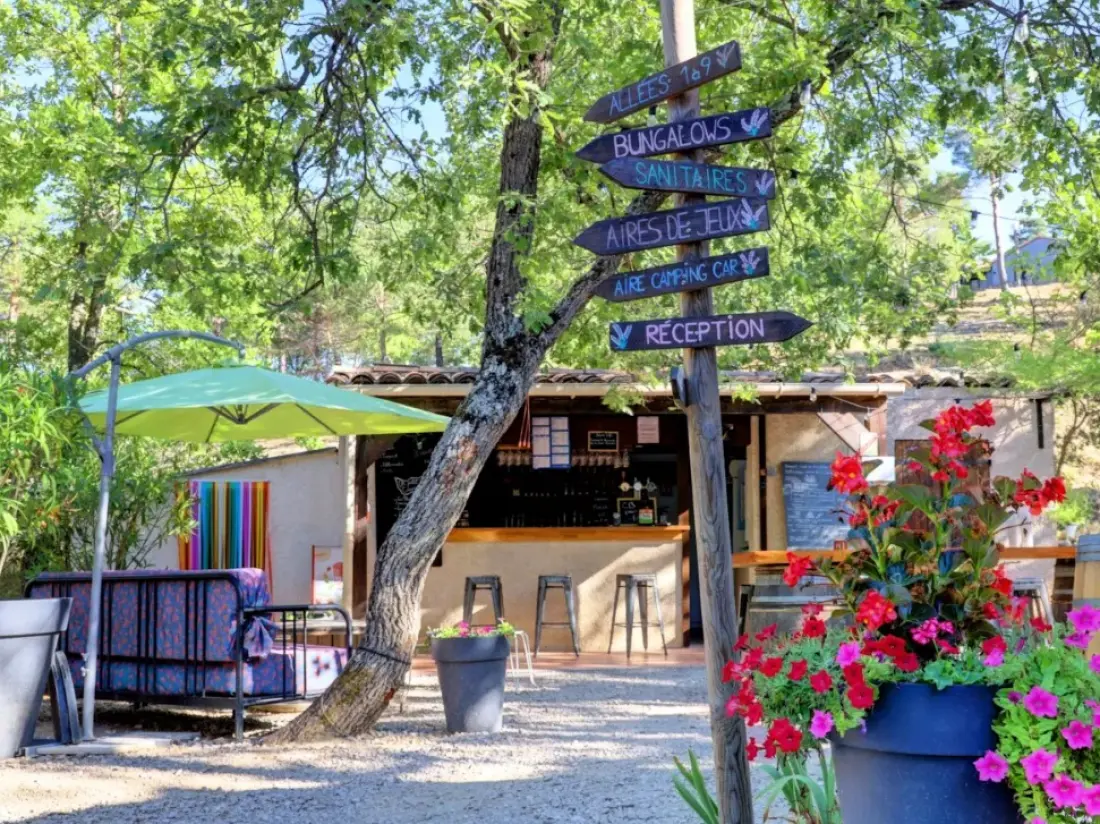 Ushuaïa Villages - Camping Le Lavandin 3 étoiles★★★