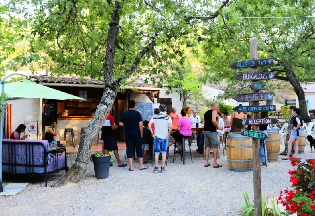Ushuaïa Villages - Camping Le Lavandin 3 étoiles★★★