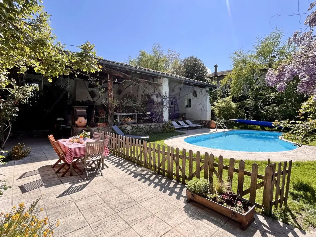 Maison de Vacances Essertines-en-Donzy