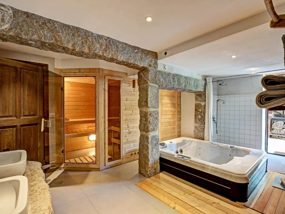 Maison de Vacances Essertines-en-Donzy
