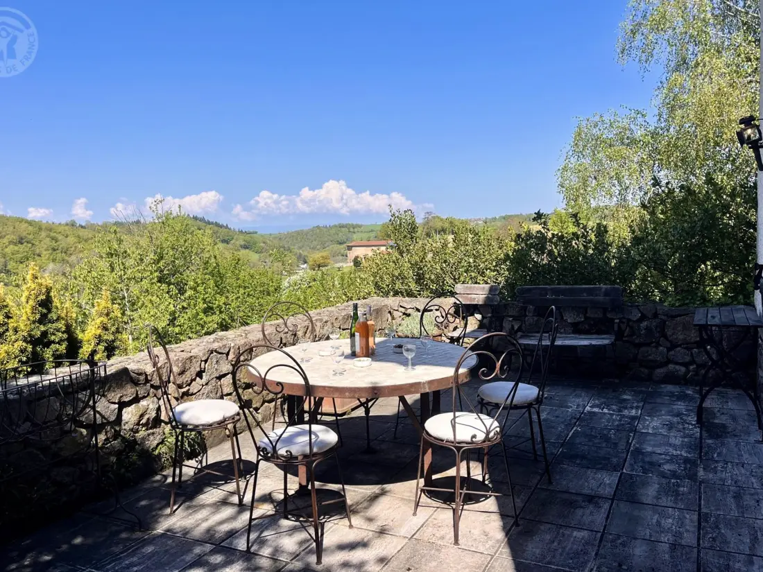 Maison de Vacances Essertines-en-Donzy