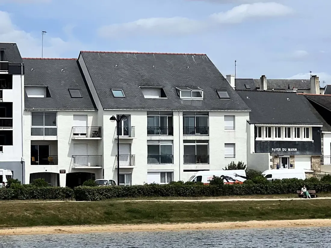 Location de Vacances ETEL 100