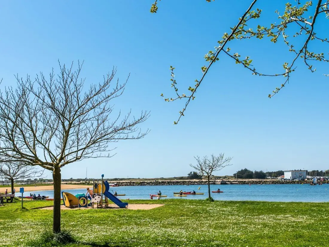 Location de Vacances ETEL 92