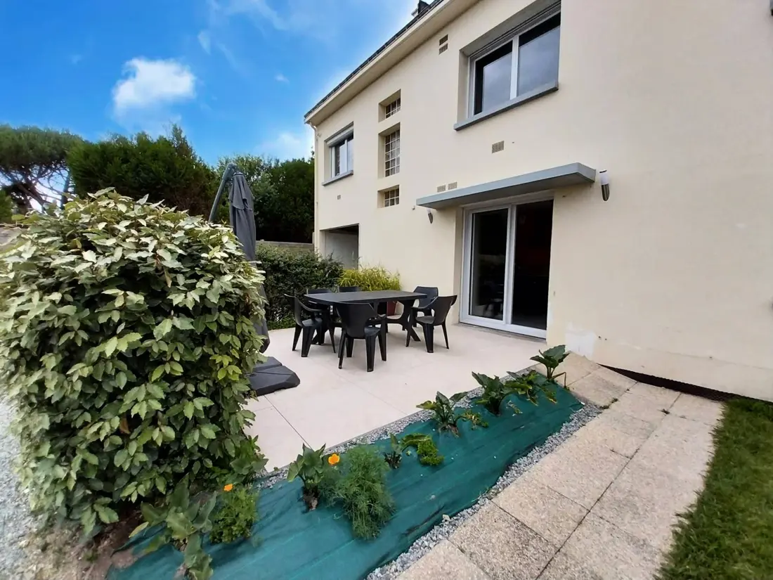 Location de Vacances ETEL 99