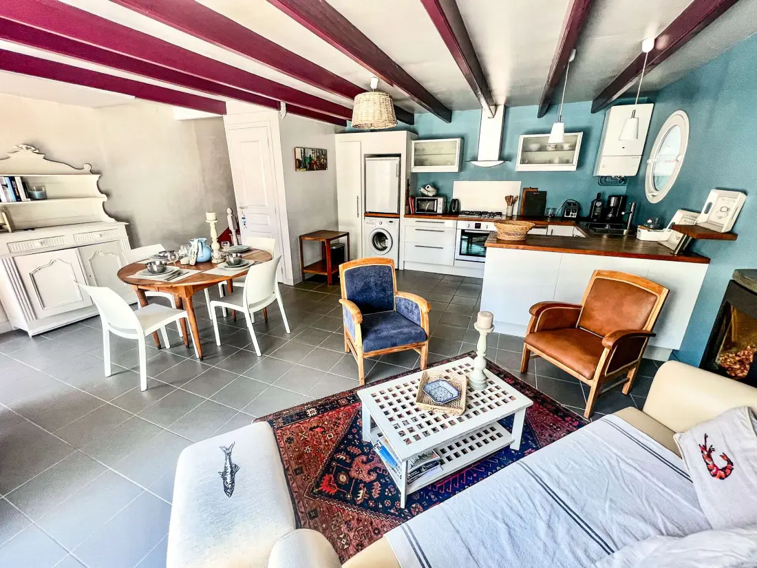 Maison de Vacances ETEL 105