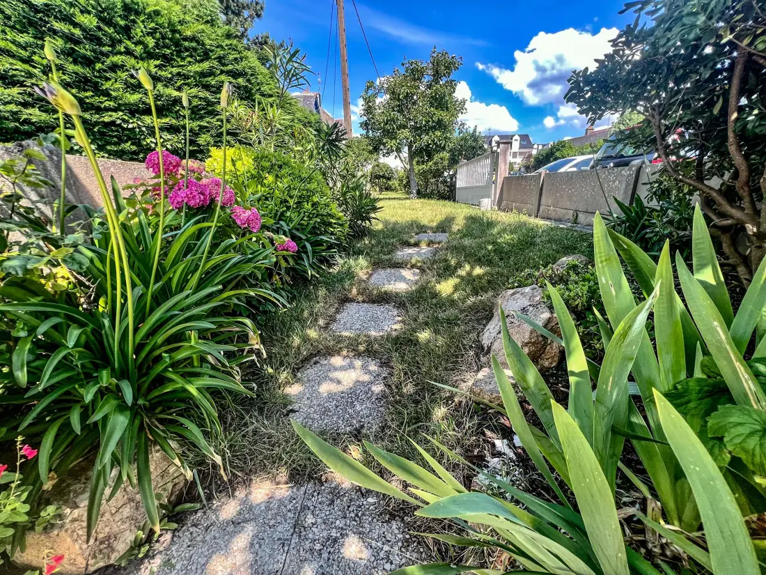 Maison de Vacances ETEL 105