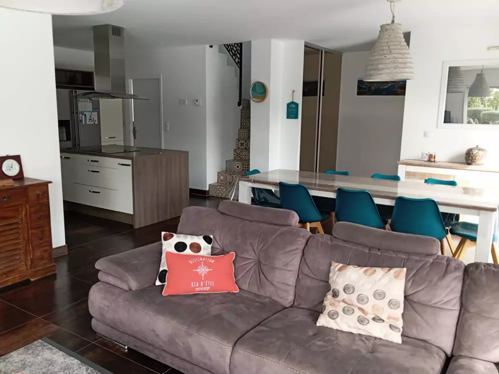 Maison de Vacances ETEL 74