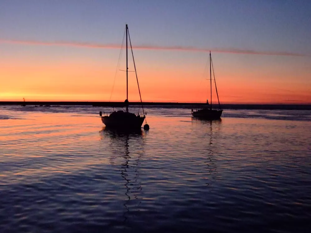 Maison de Vacances ETEL 74