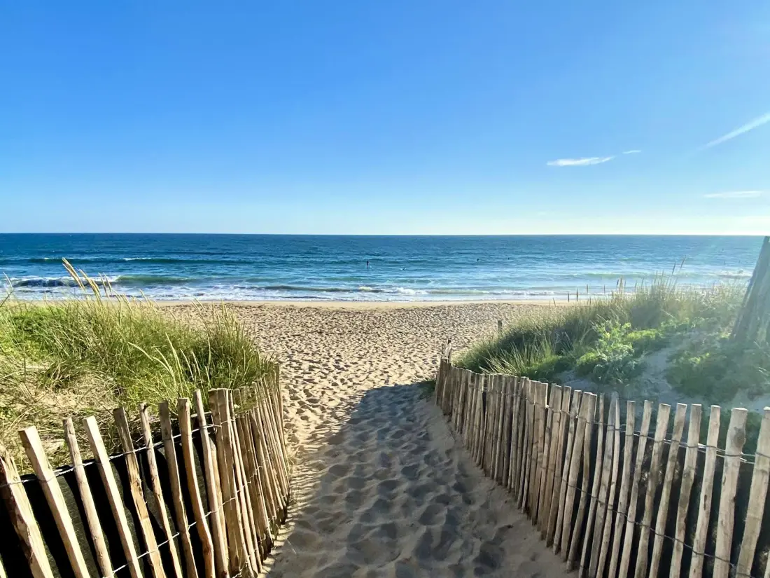 Maison de Vacances ETEL 93