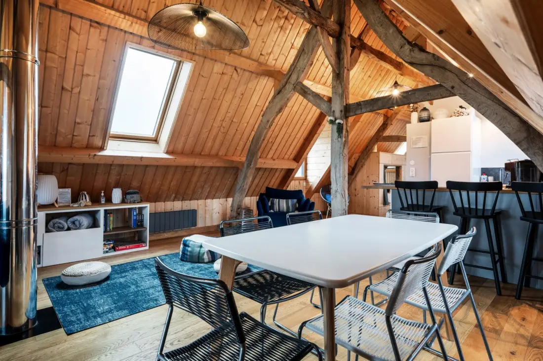 Gîte de France Gîtes de france® - domaine de la valaine - arsène & lupin 3 épis