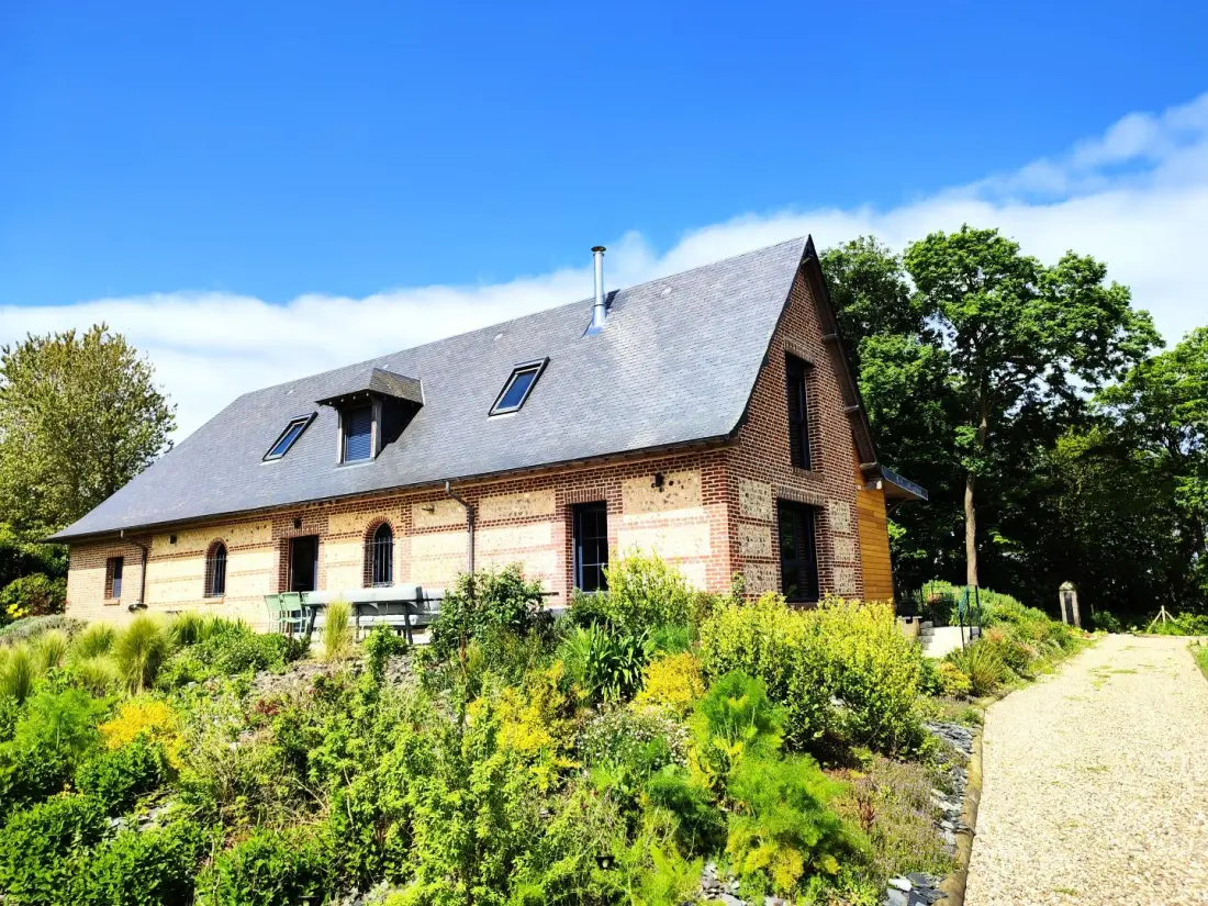 Gîte de France Gîtes de france® - domaine de la valaine - arsène & lupin 3 épis