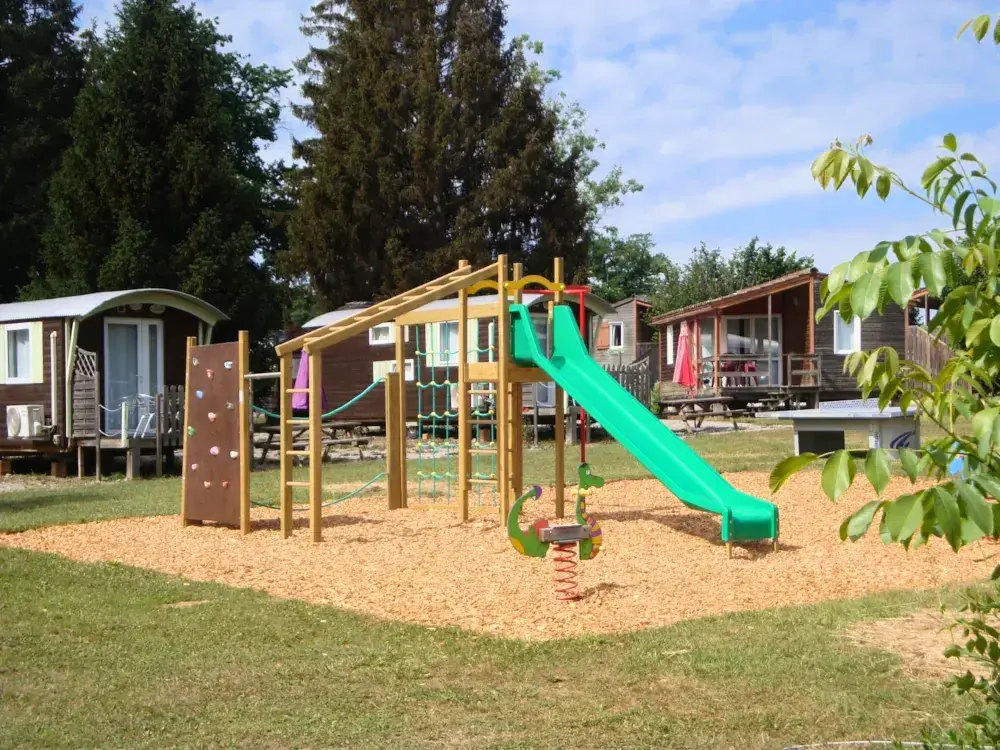 Camping Léman Plage2 étoiles★★