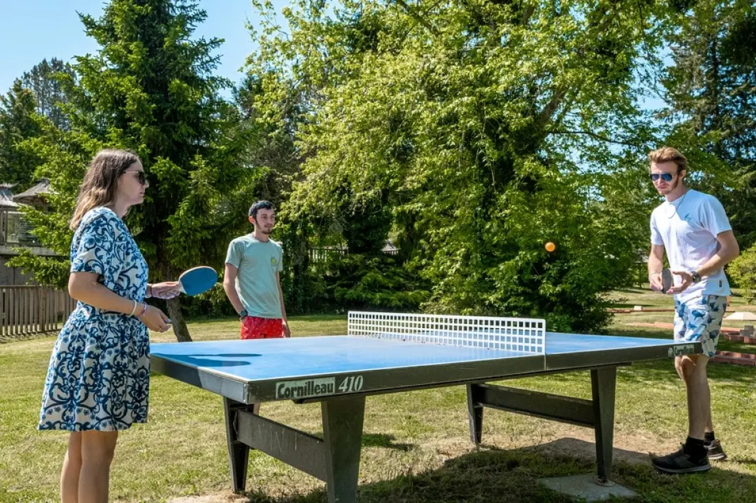Camping Les Gorges du Chambon 4 étoiles★★★★