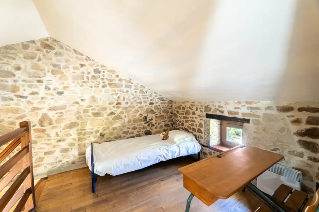 Camping Les Gorges du Chambon 4 étoiles★★★★