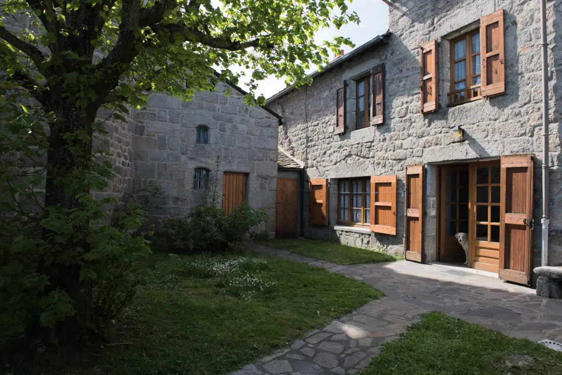 Gîte de France Gîtes de france 6/7 personnes au fau de peyre 2 épis