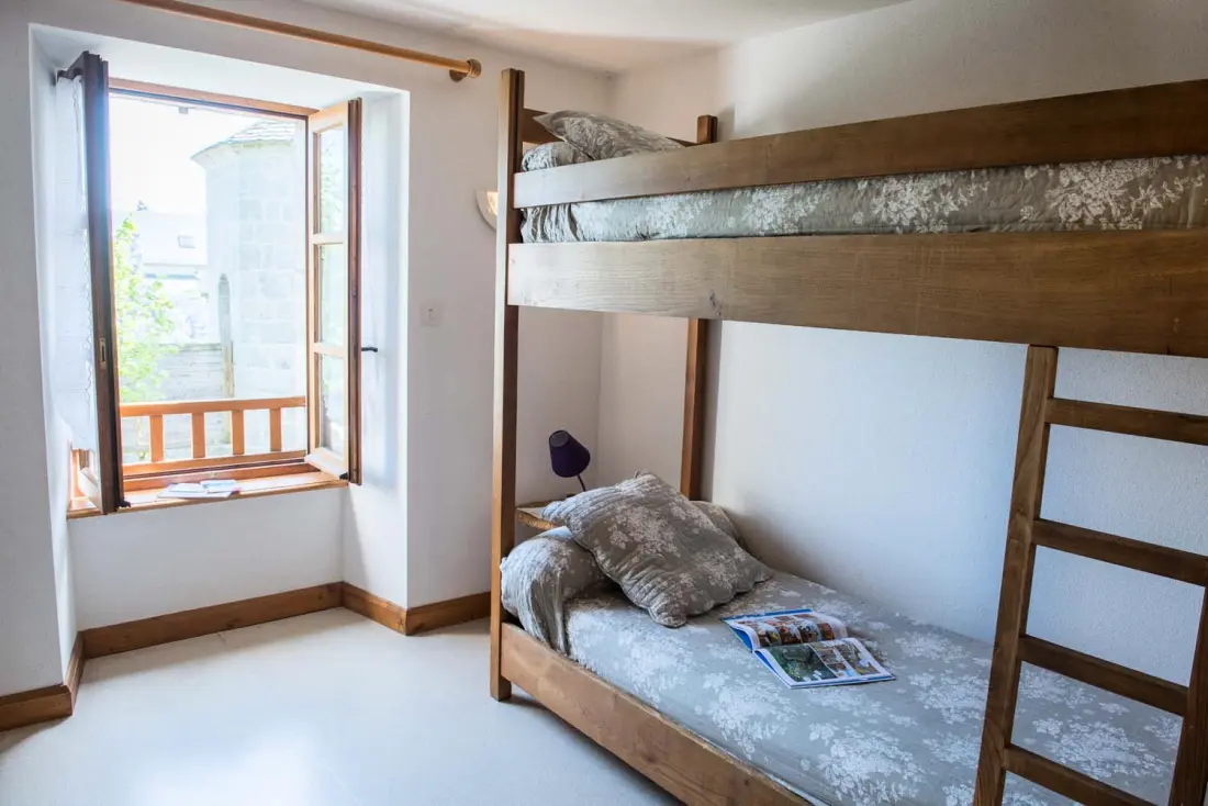 Gîte de France Gîtes de france 6/7 personnes au fau de peyre 2 épis