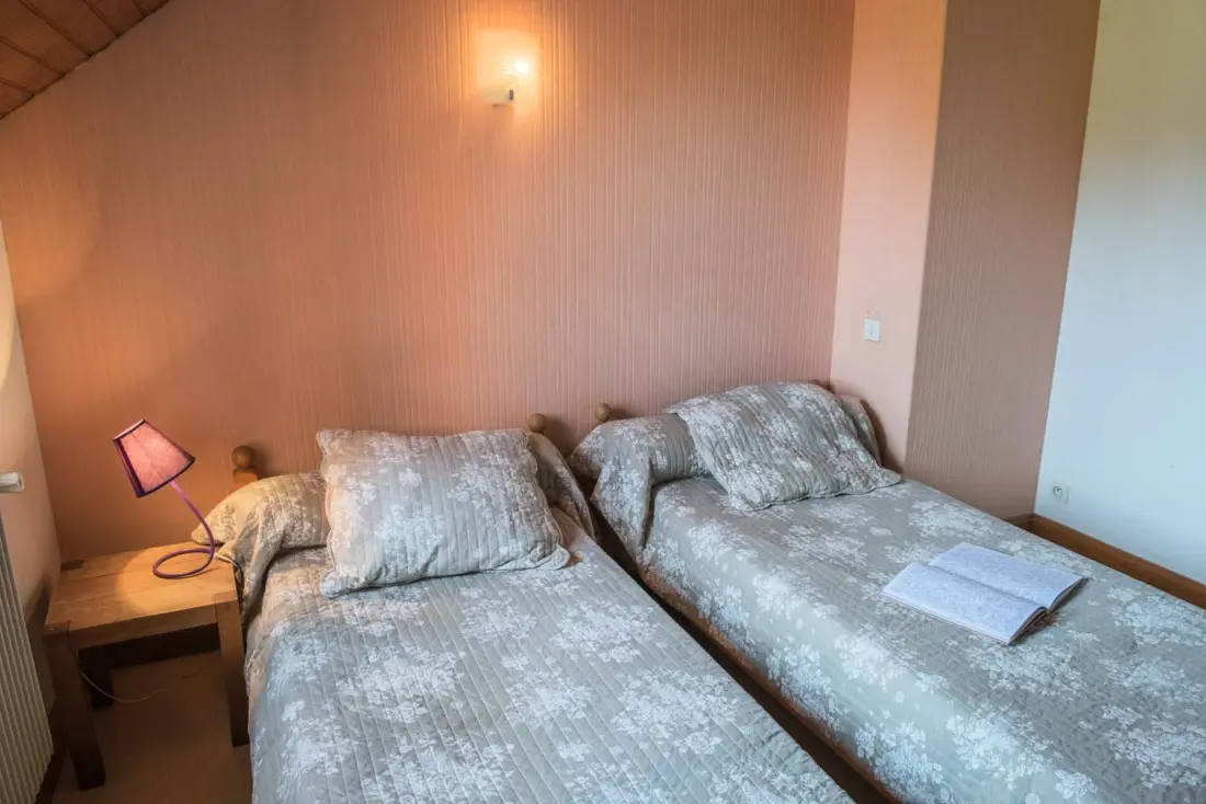 Gîte de France Gîtes de france 6/7 personnes au fau de peyre 2 épis
