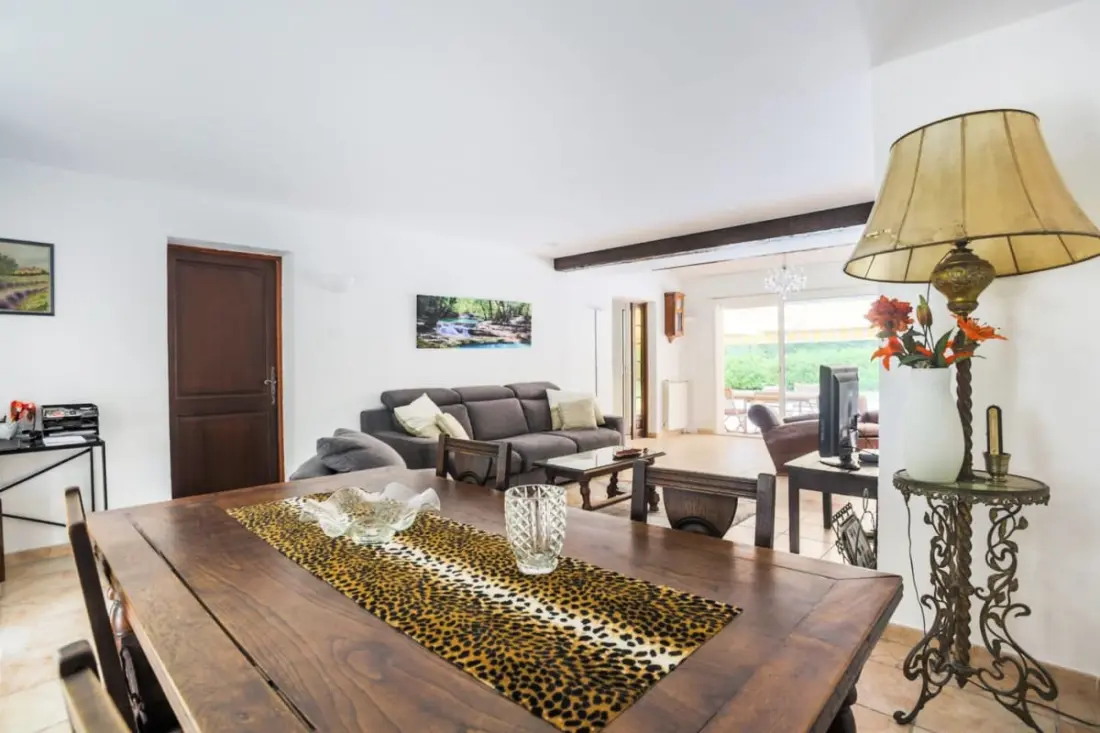 Villa 6 Pers à 30 Minutes De Cannes/piscine Privée