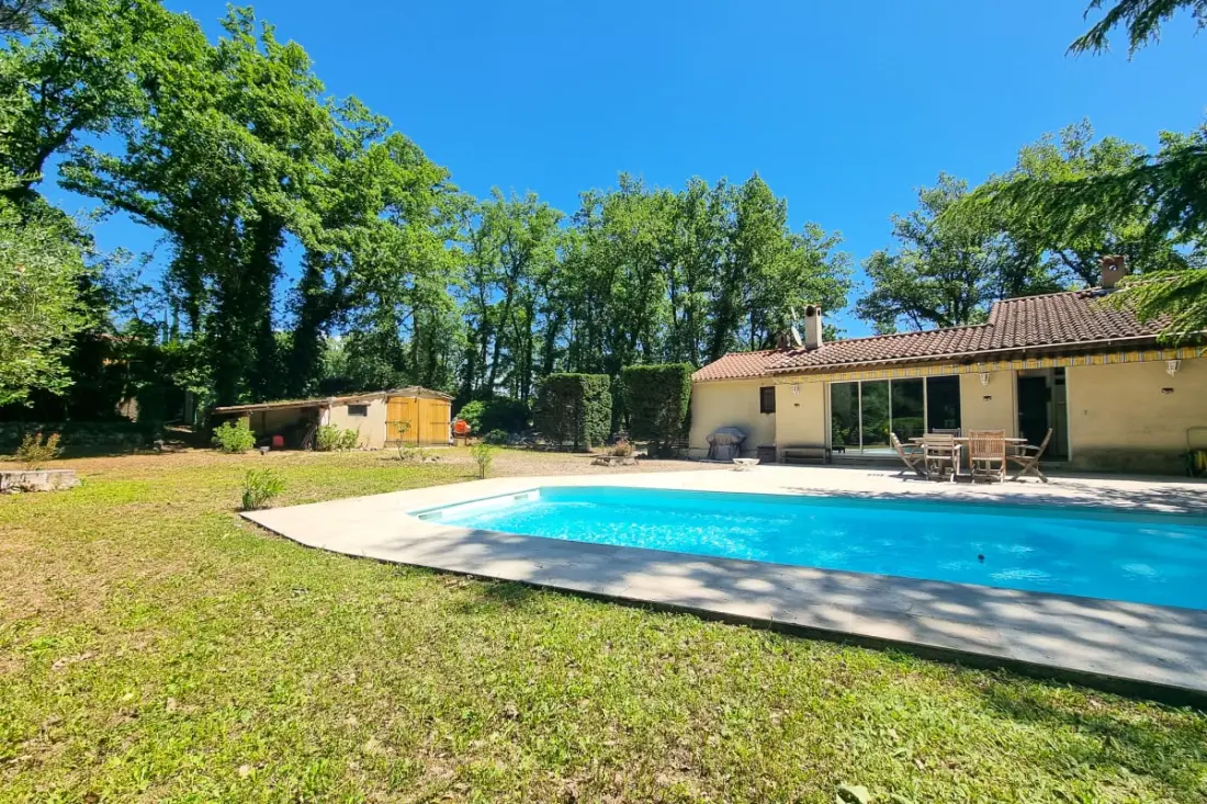 Villa 6 Pers à 30 Minutes De Cannes/piscine Privée