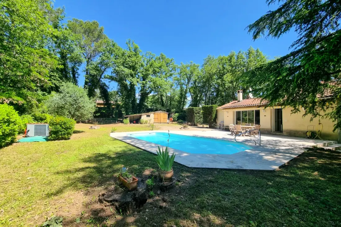 Villa 6 Pers à 30 Minutes De Cannes/piscine Privée
