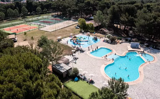 Camping Bi Village****