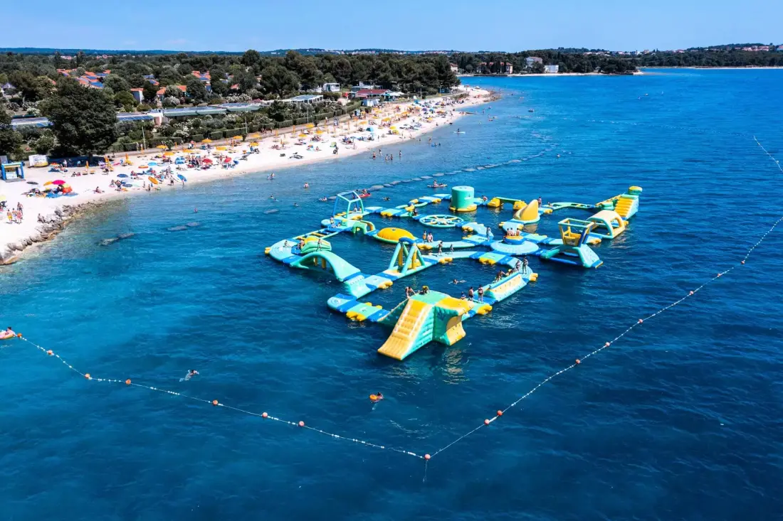 Camping Bi Village4 étoiles★★★★