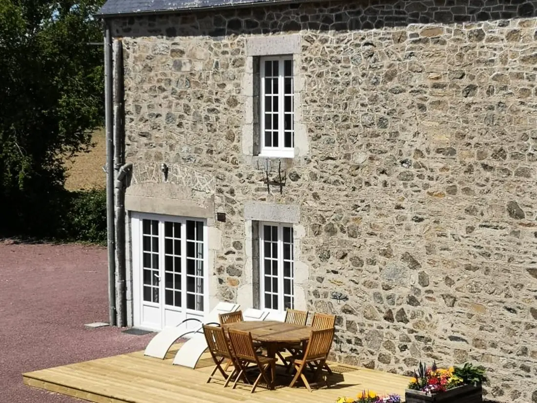 Maison de Vacances FEUGERES 2