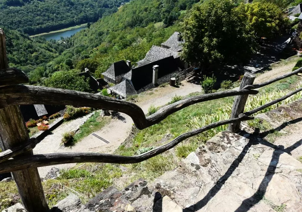 Ushuaïa Villages - Camping Le Port de Lacombe 3 étoiles★★★