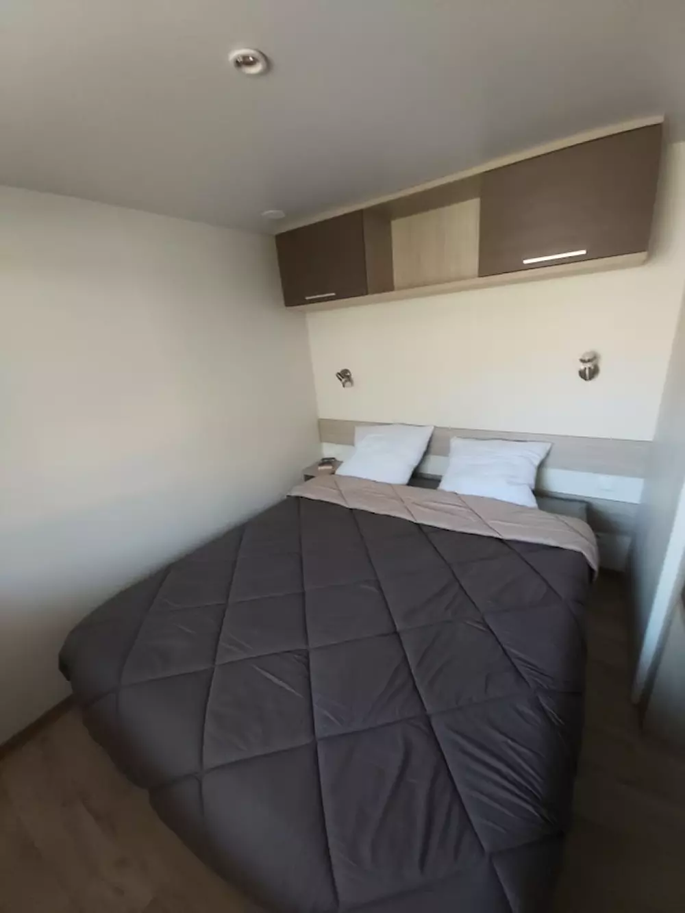 Ushuaïa Villages - Camping Le Port de Lacombe 3 étoiles★★★