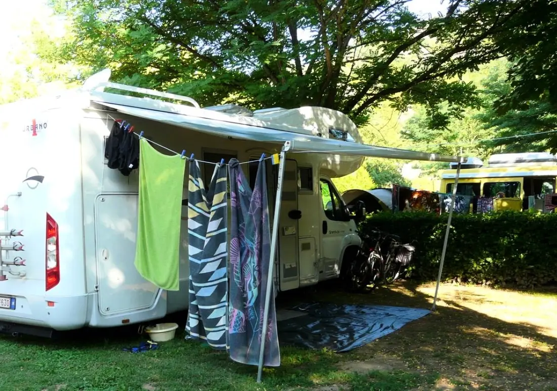 Ushuaïa Villages - Camping Le Port de Lacombe 3 étoiles★★★